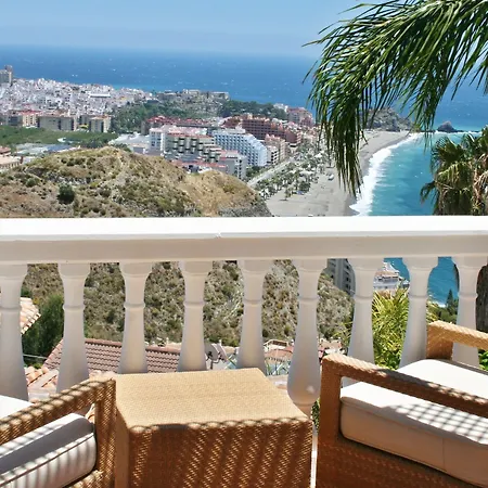 Mirador De Proa A Gorgeous, 4-bedroom House In Sunny With A Apartment Almunecar